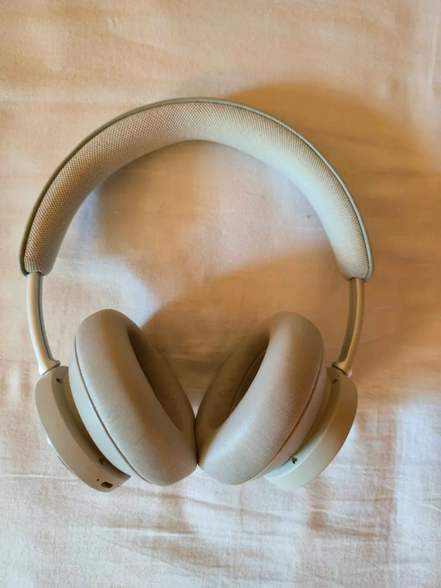 Bang and Olufsen beoplay portal PC/PS Headphones - Image 3