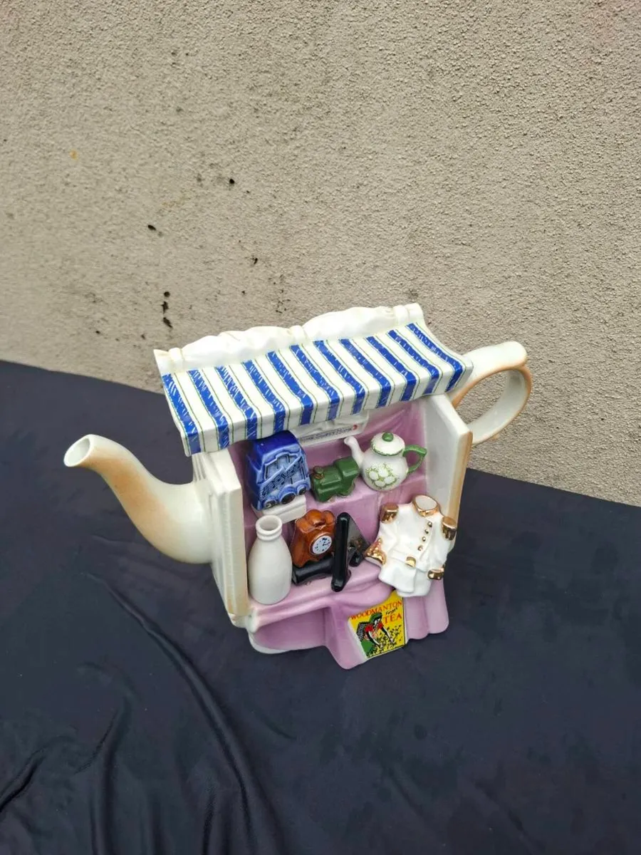 Stunning heavy tea pot - Image 2