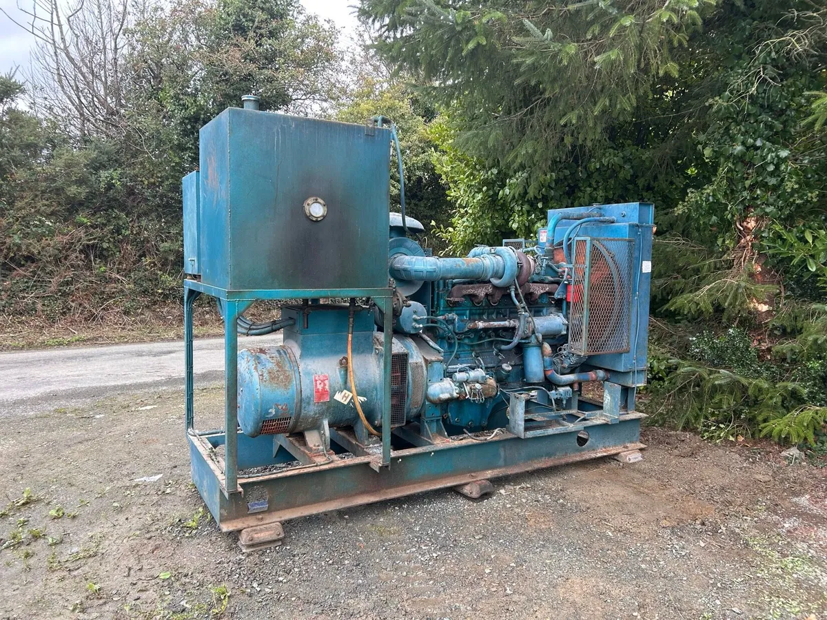 250 kva  Cummins generator - Image 1