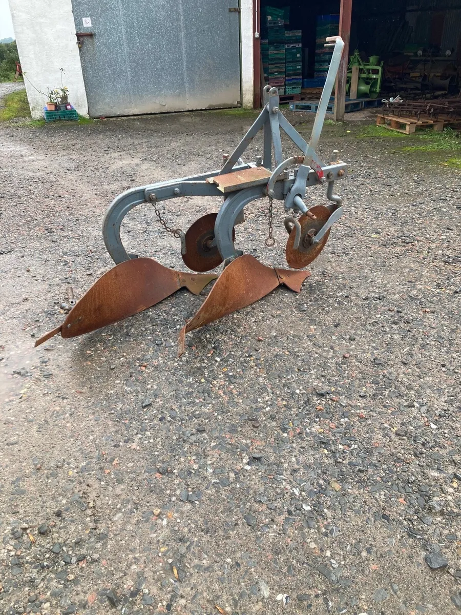 Ferguson two furrow plough. - Image 4