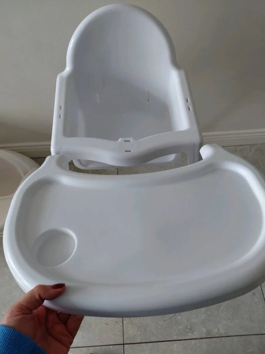 High chair - Image 3