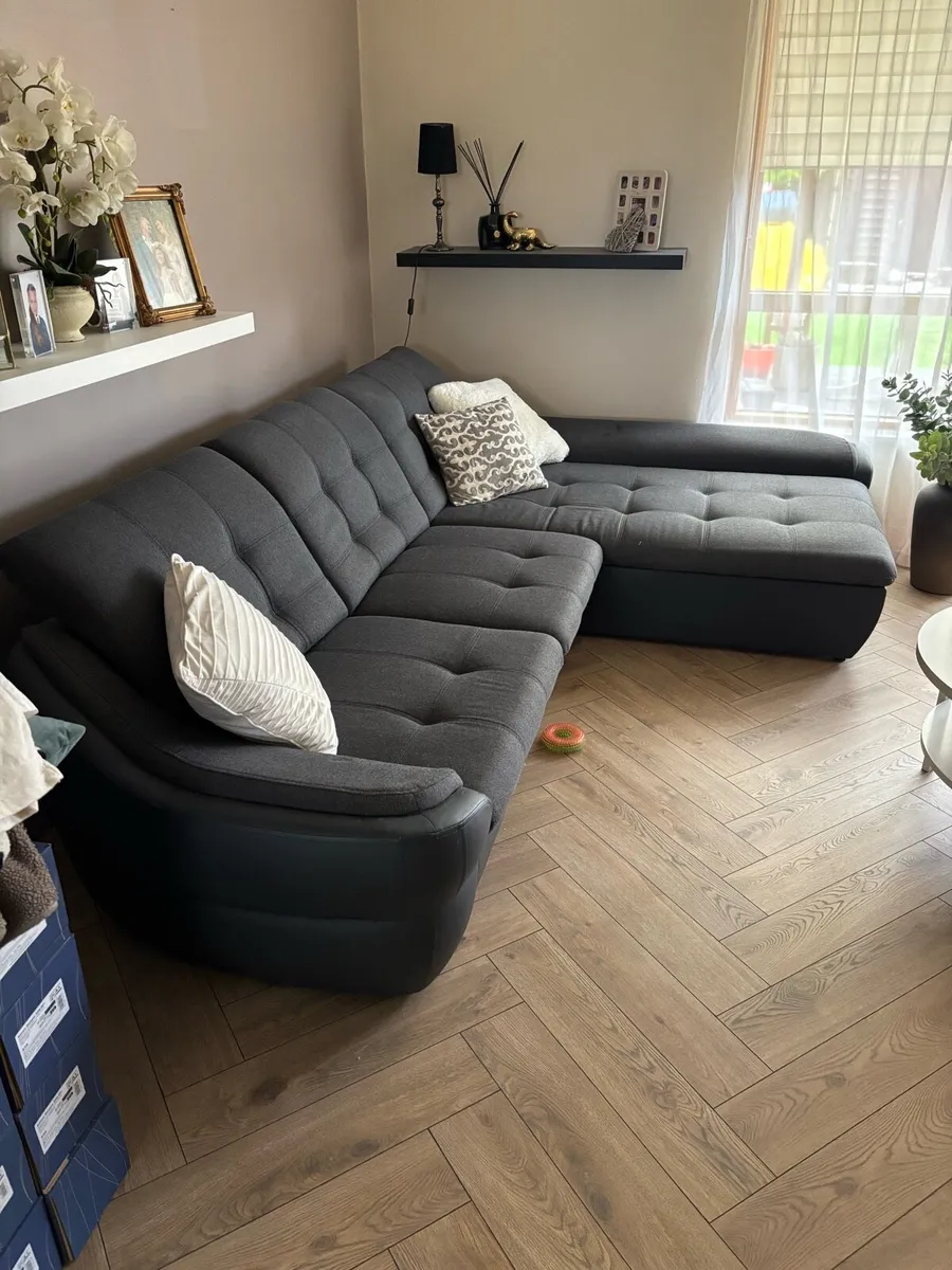 Corner Sofa bed - Image 1