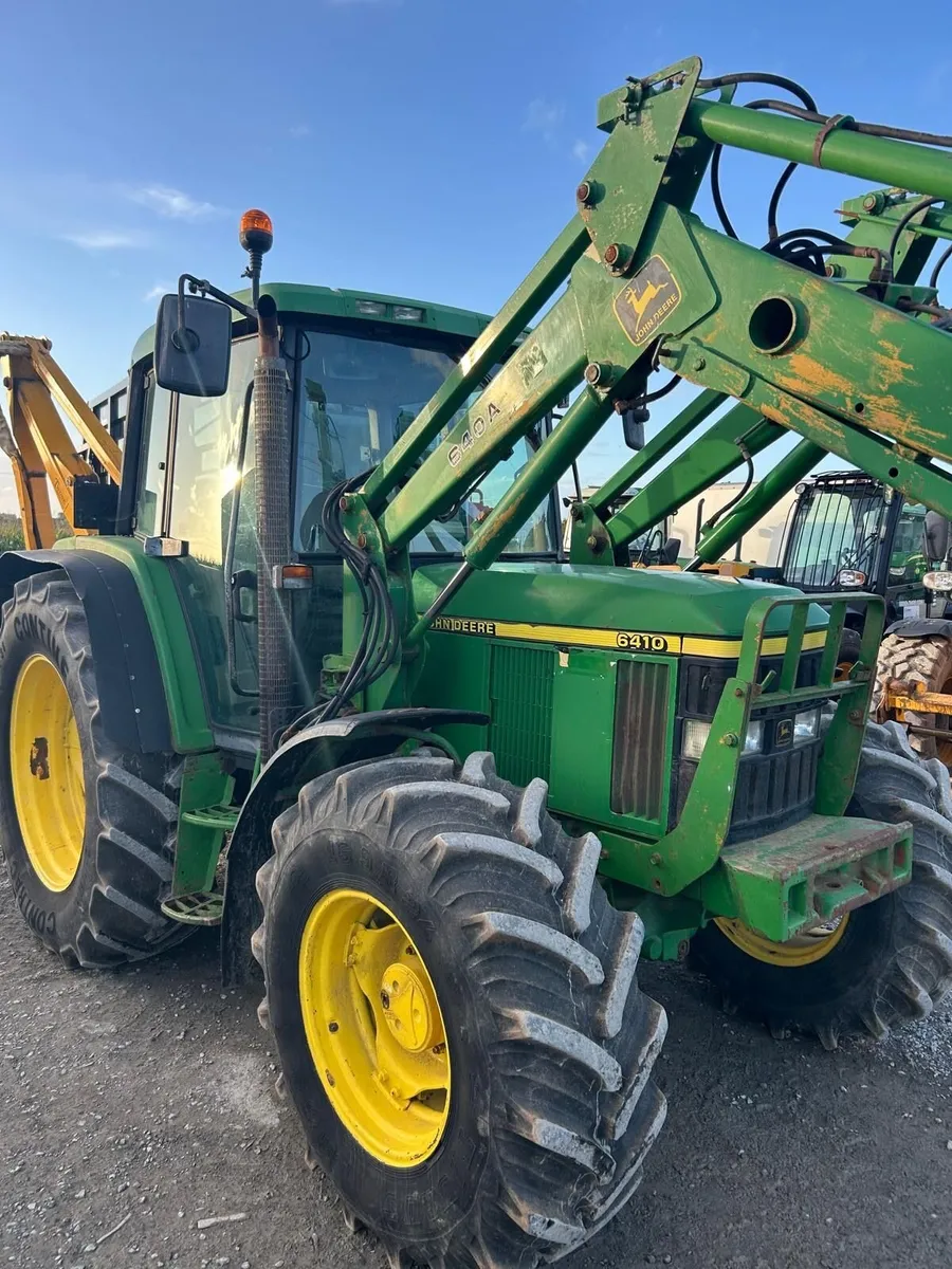 2001 John Deere 6410 Premium with 640a Loader - Image 1
