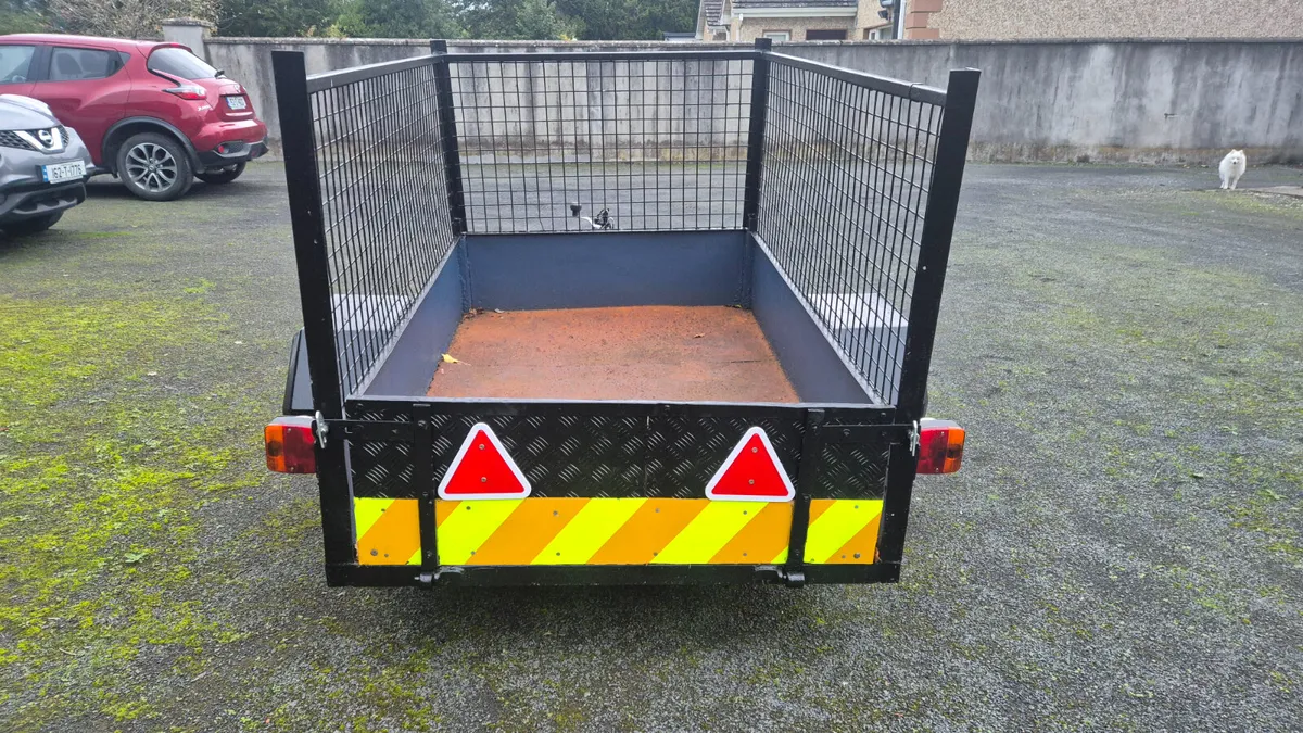 CAR TRAILER WITH SIDE MESH - Image 1