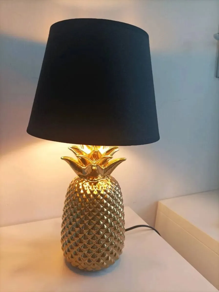 Pineapple Desk Lamp - Image 2
