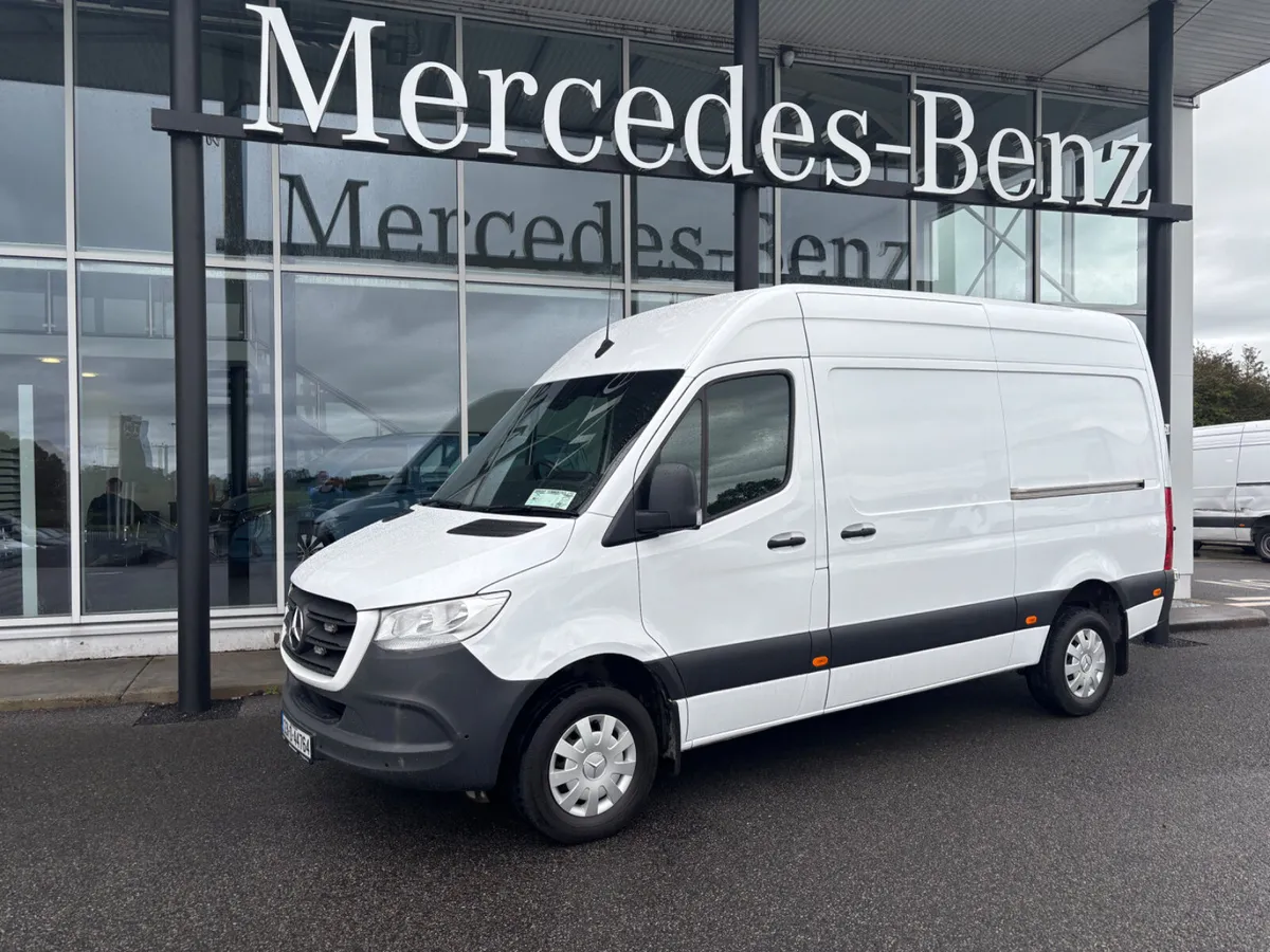 2023 Mercedes-Benz Sprinter 315 Premium - Image 1