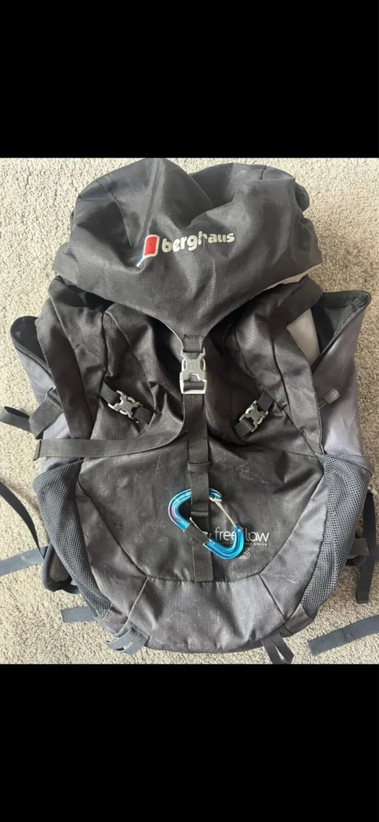 Berghaus bag 25L - Image 1