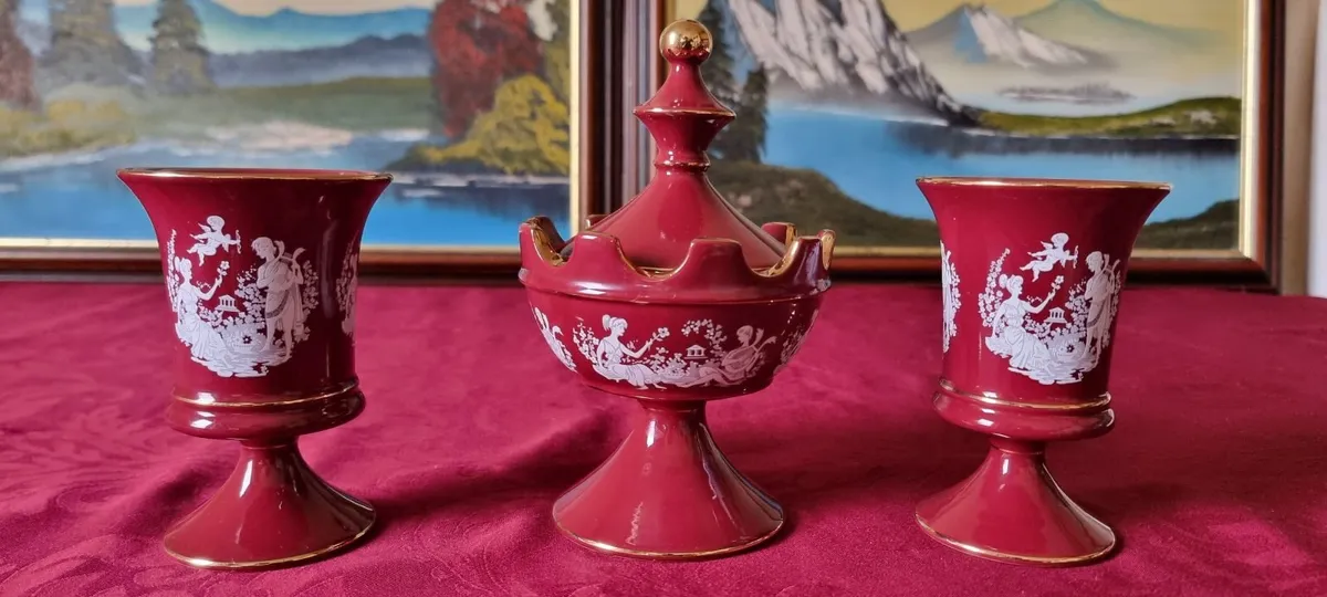 3Pc. Italian Fiorentine Footed Compote & Vases Set - Image 1