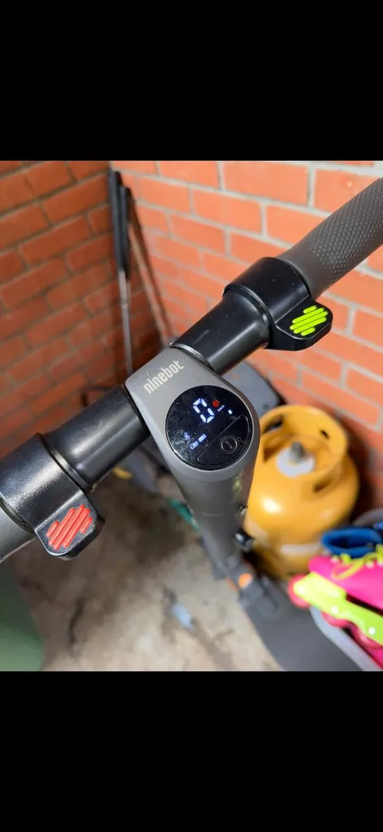 Electric Scooter - Image 3