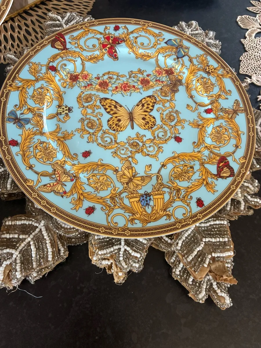 Dinnerware set of 12 - Image 4