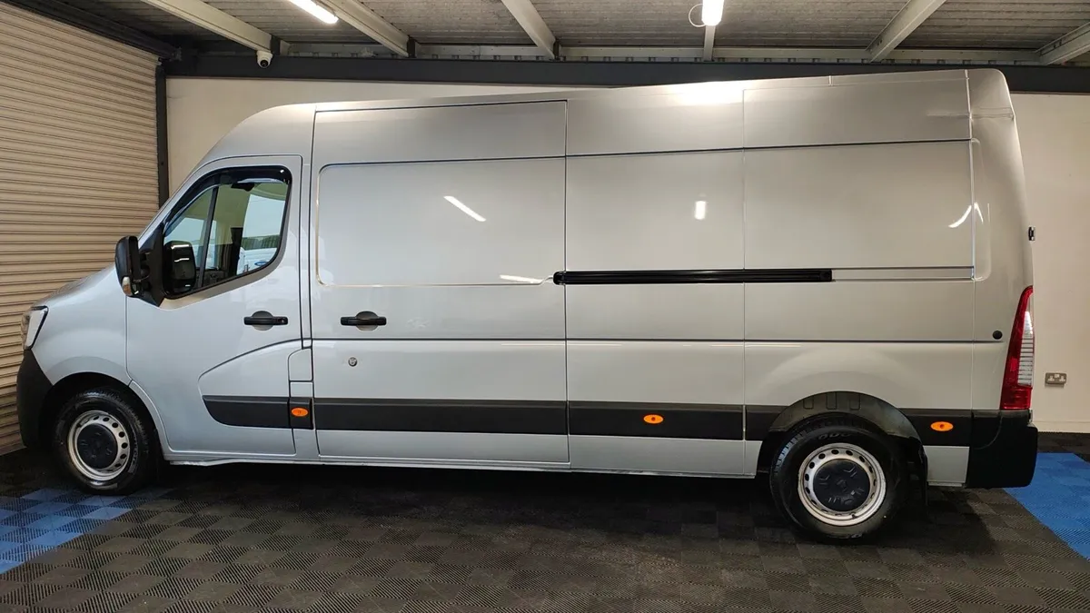RENAULT MASTER NEW CVRT - Image 4