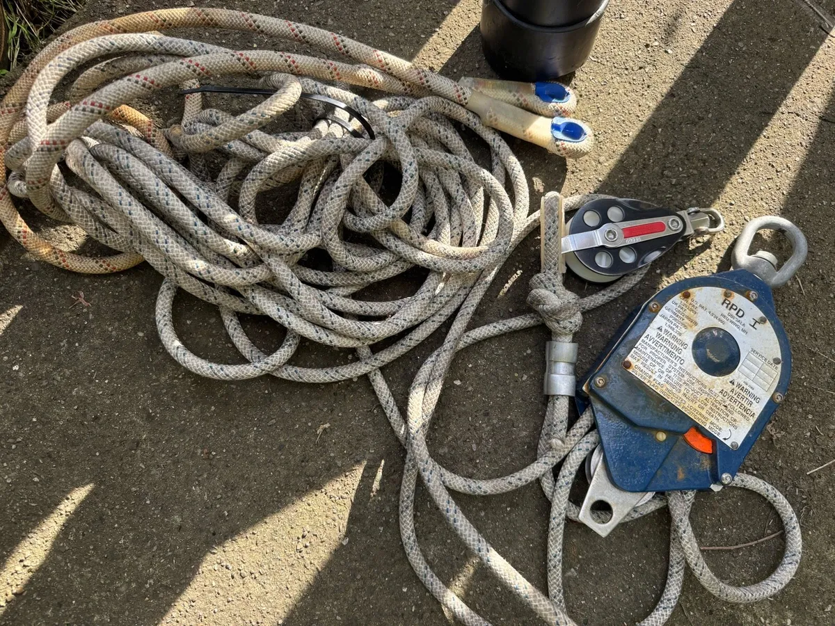 Rescue positioning device