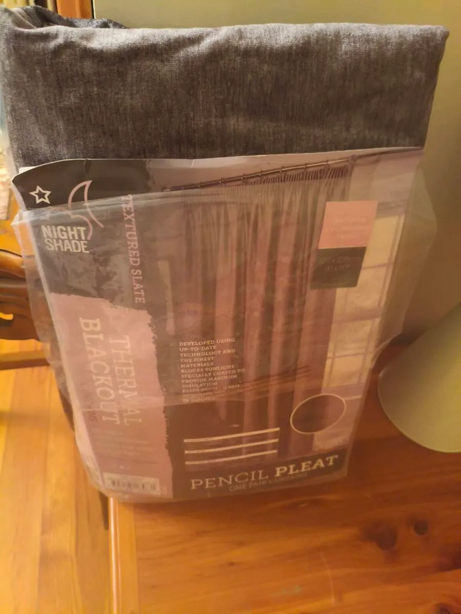Lovely new set black out curtains still in pkt. - Image 3