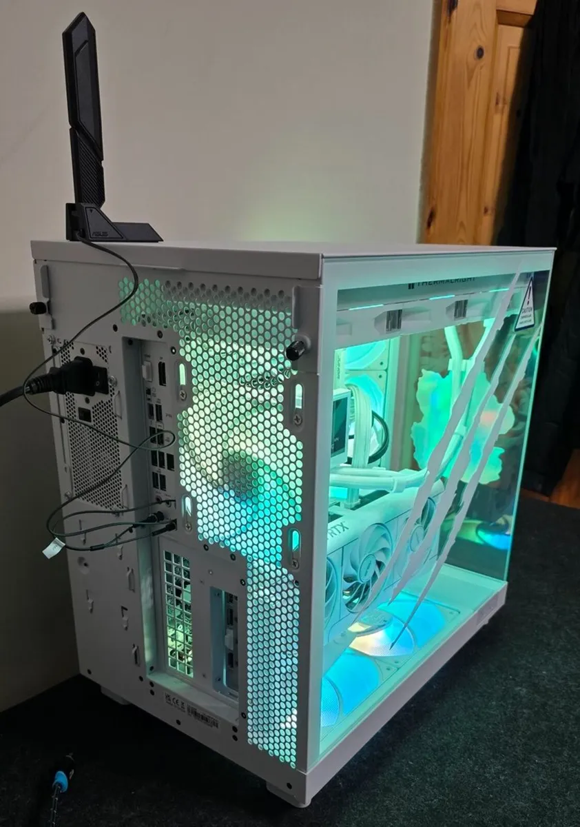 TeddyBear i7 Ultra RTX 5070 White Gaming PC - Image 2