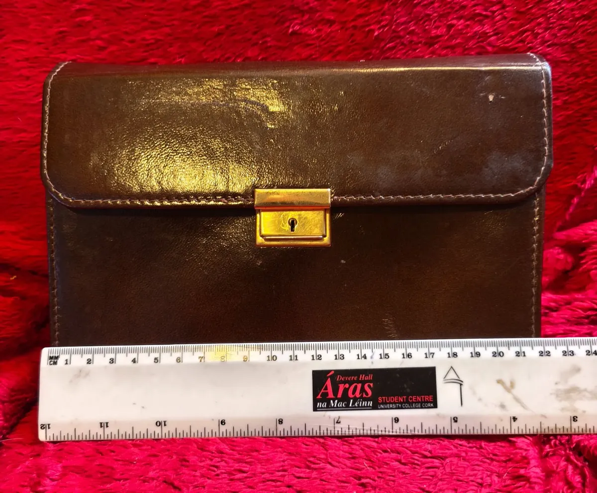Vintage, Travelling Grooming Kit - Image 3