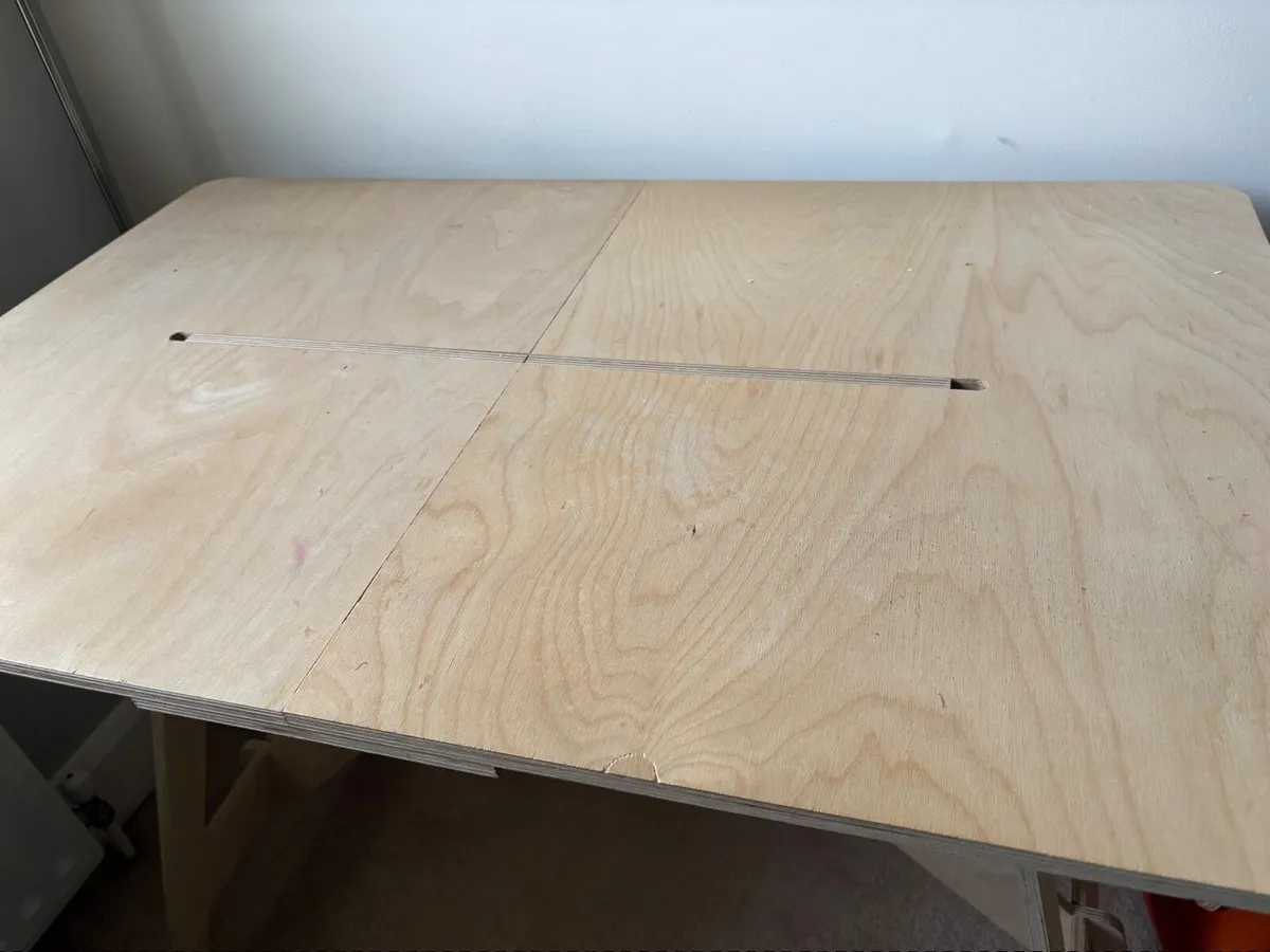 Desk - Image 2