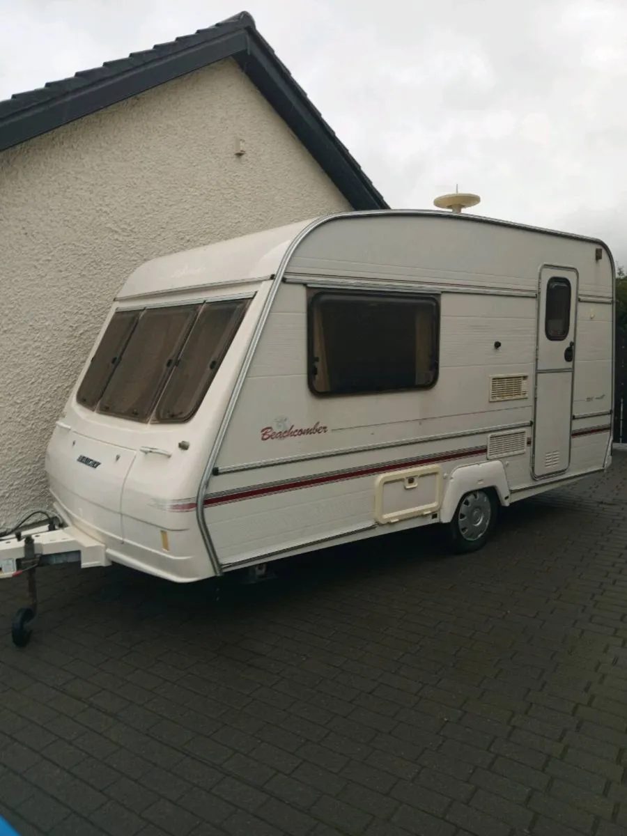 Caravan - Image 1