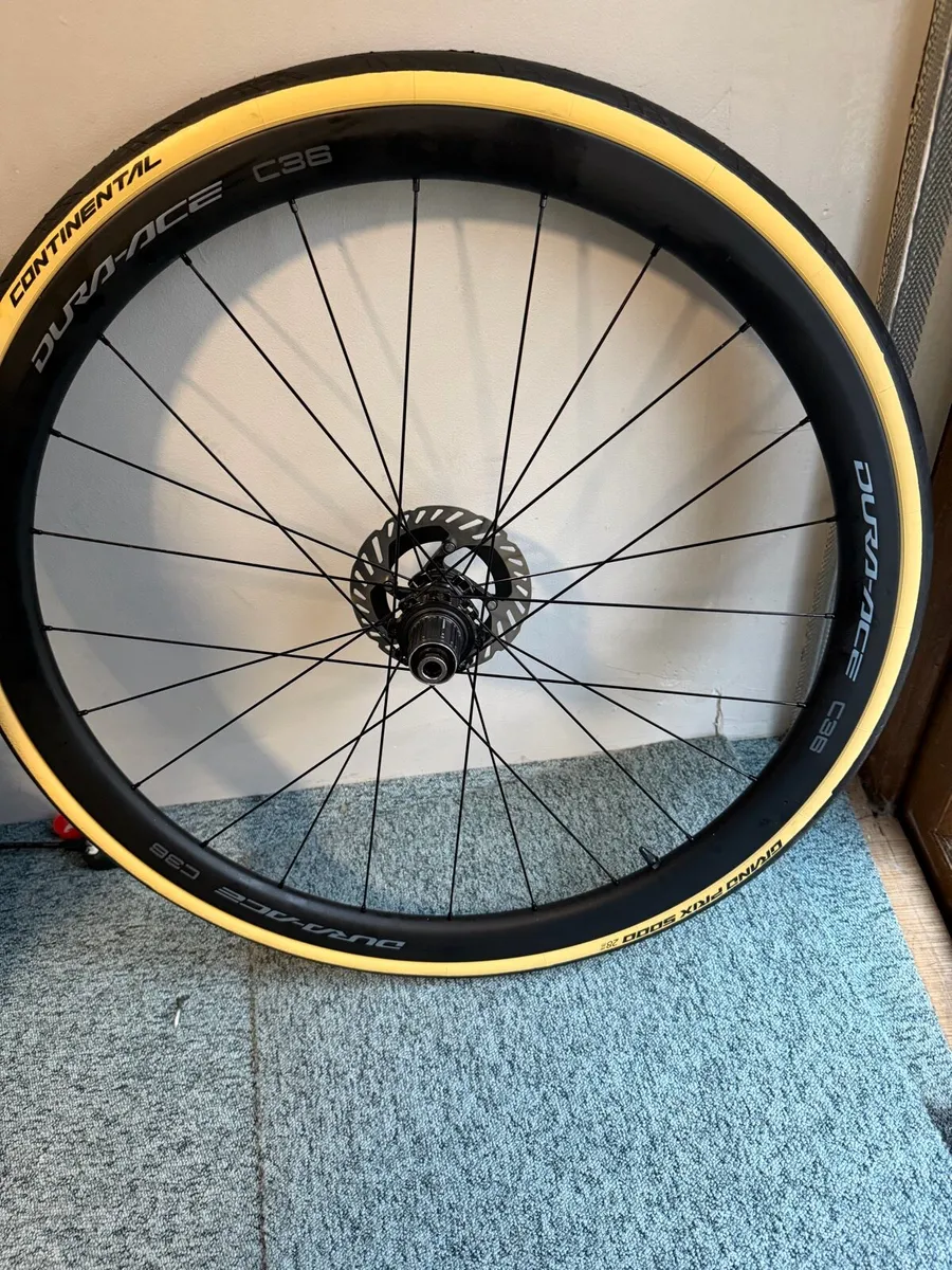 Shimano Dura Ace R9270 C36 Disc Road Bike Wheels - Image 1