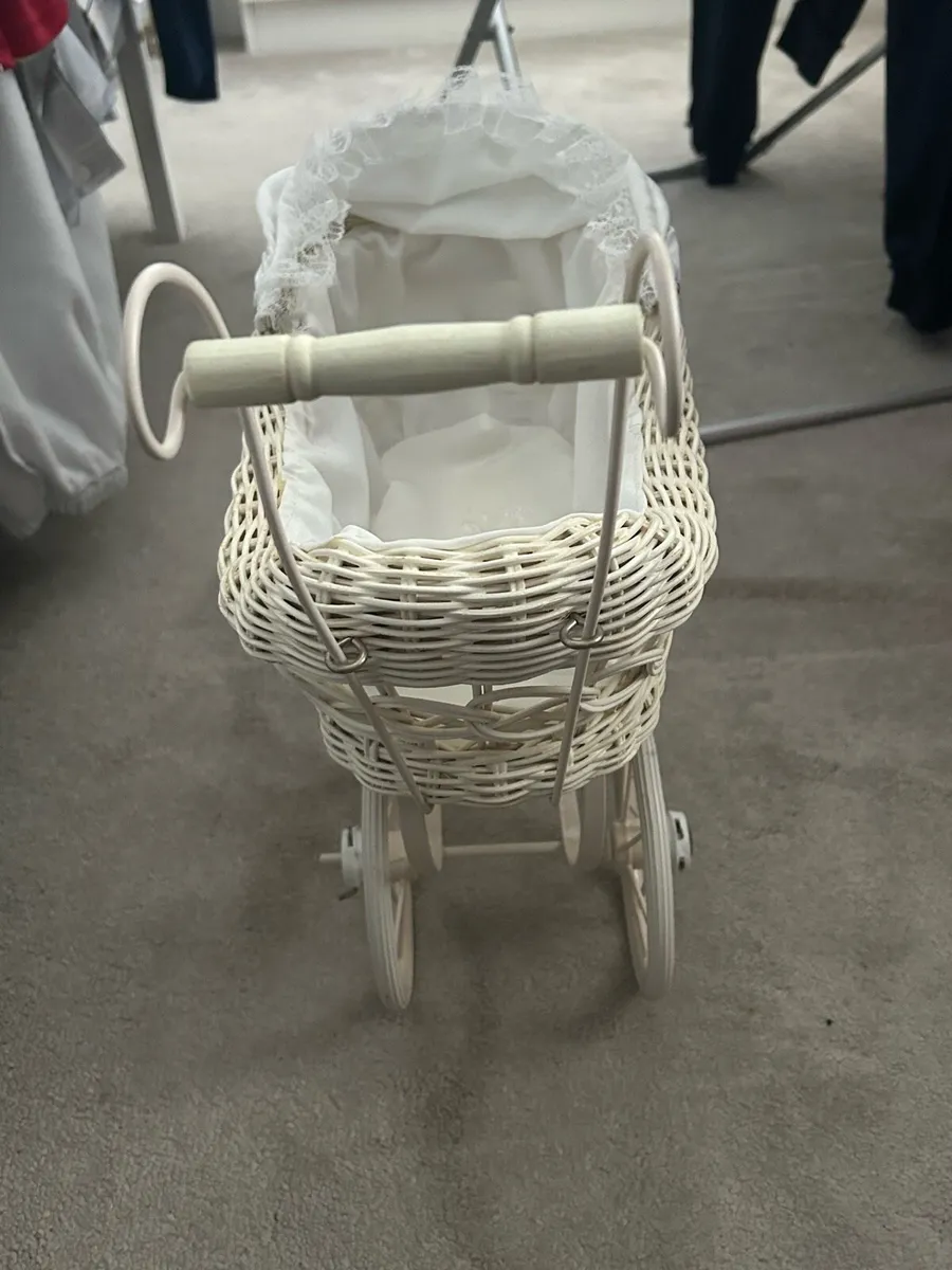Mini Wicker Dolls Pram with Hood - Image 3