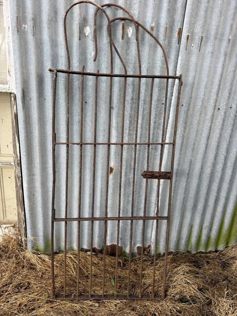 Old Prehen House garden gate. - Image 1