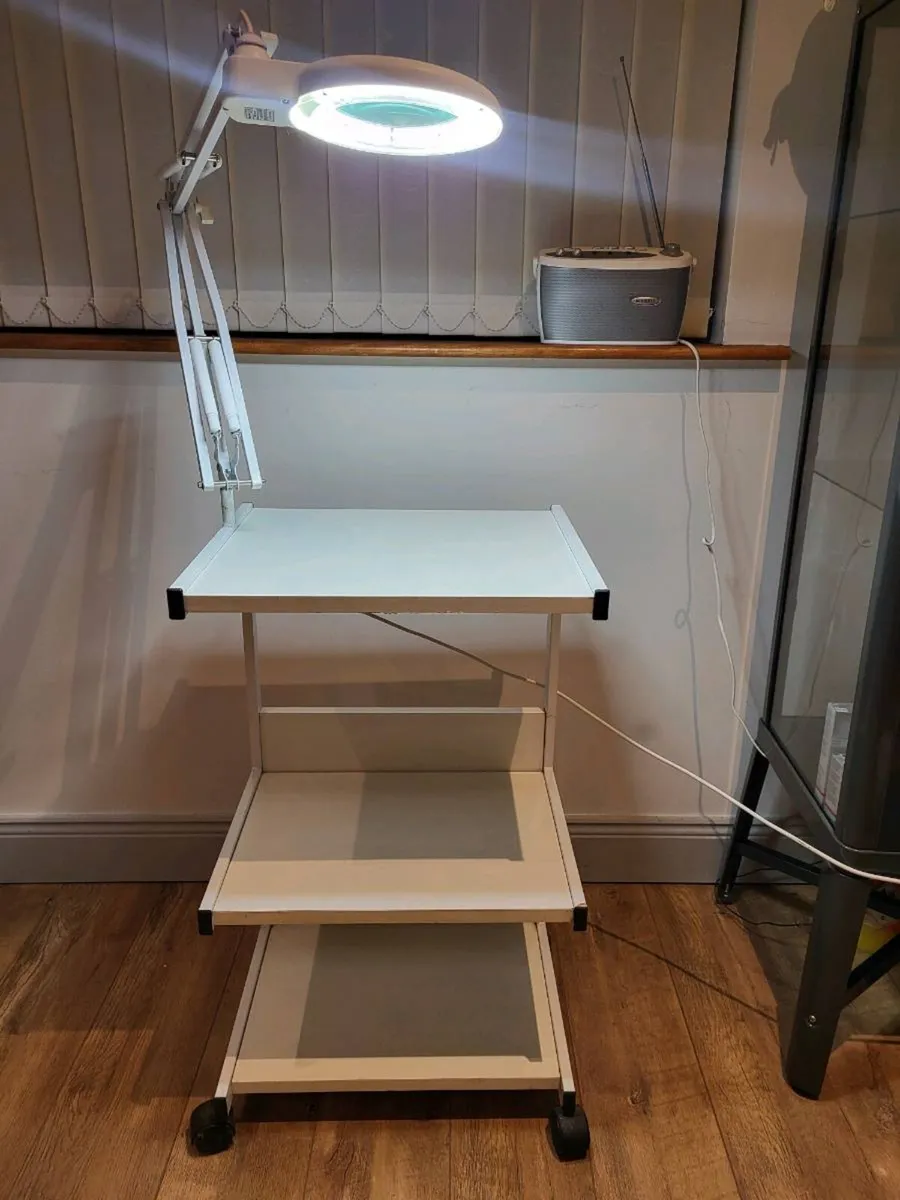 Beauty Trolly - Image 2