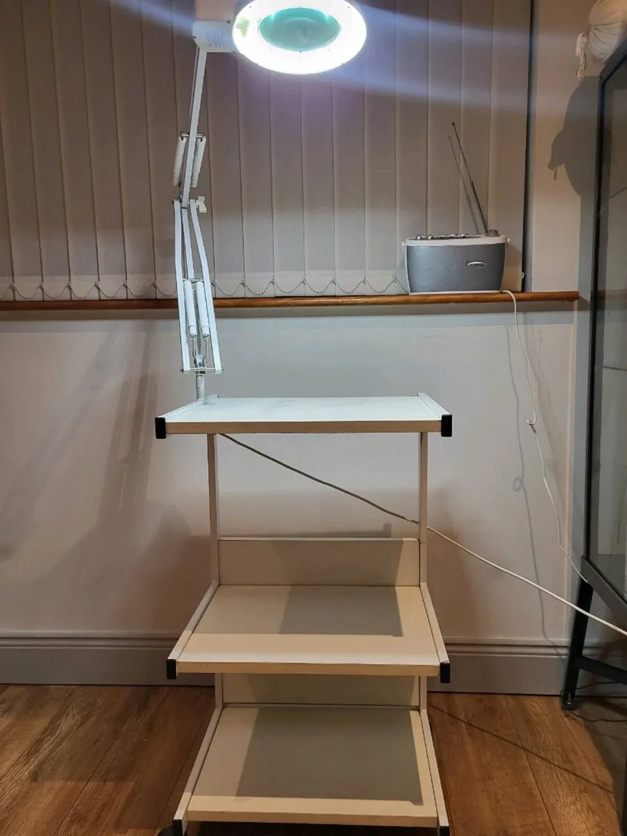 Beauty Trolly - Image 1