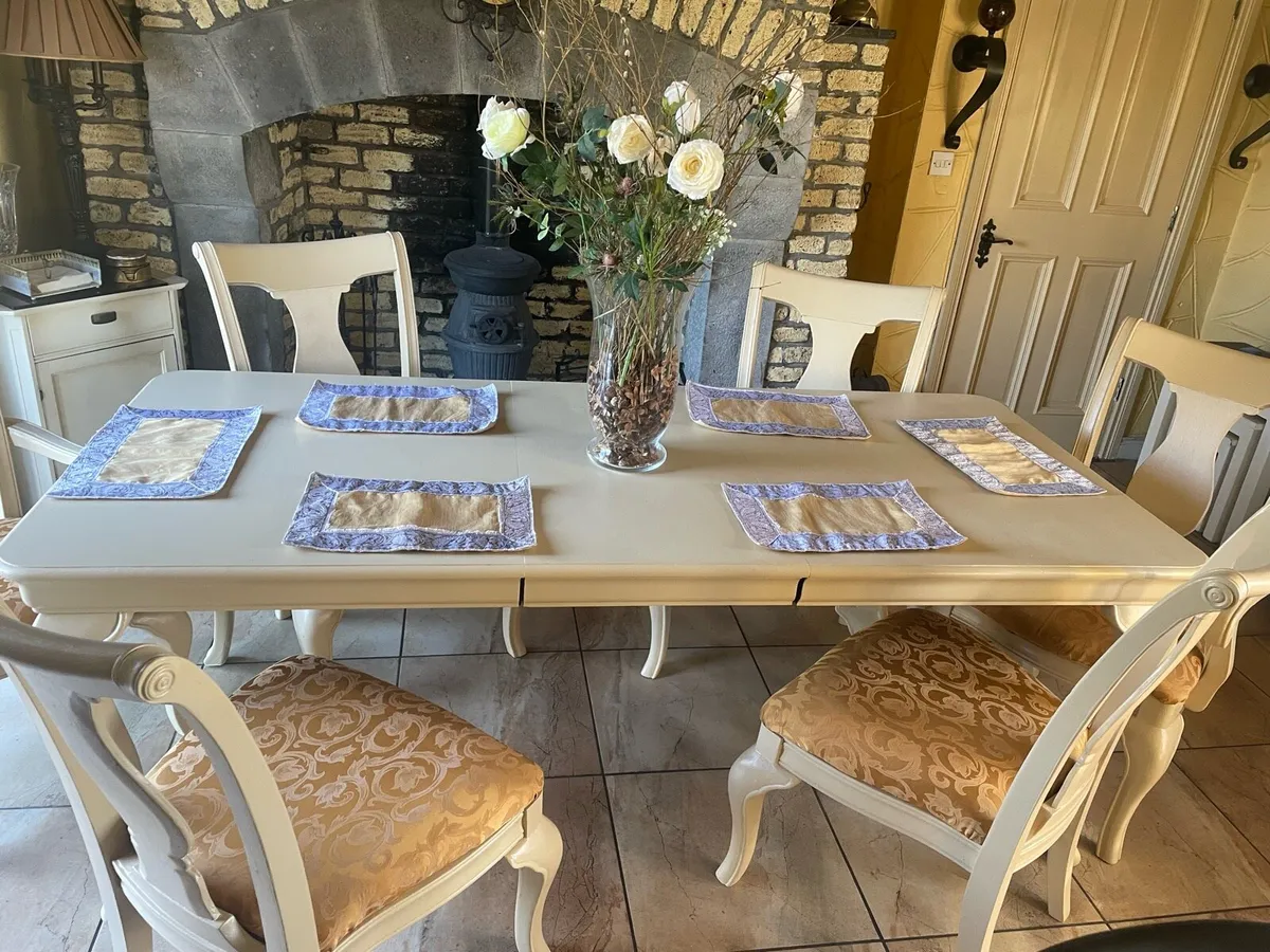Elegant solid wood dining table with 6 chairs - Image 4