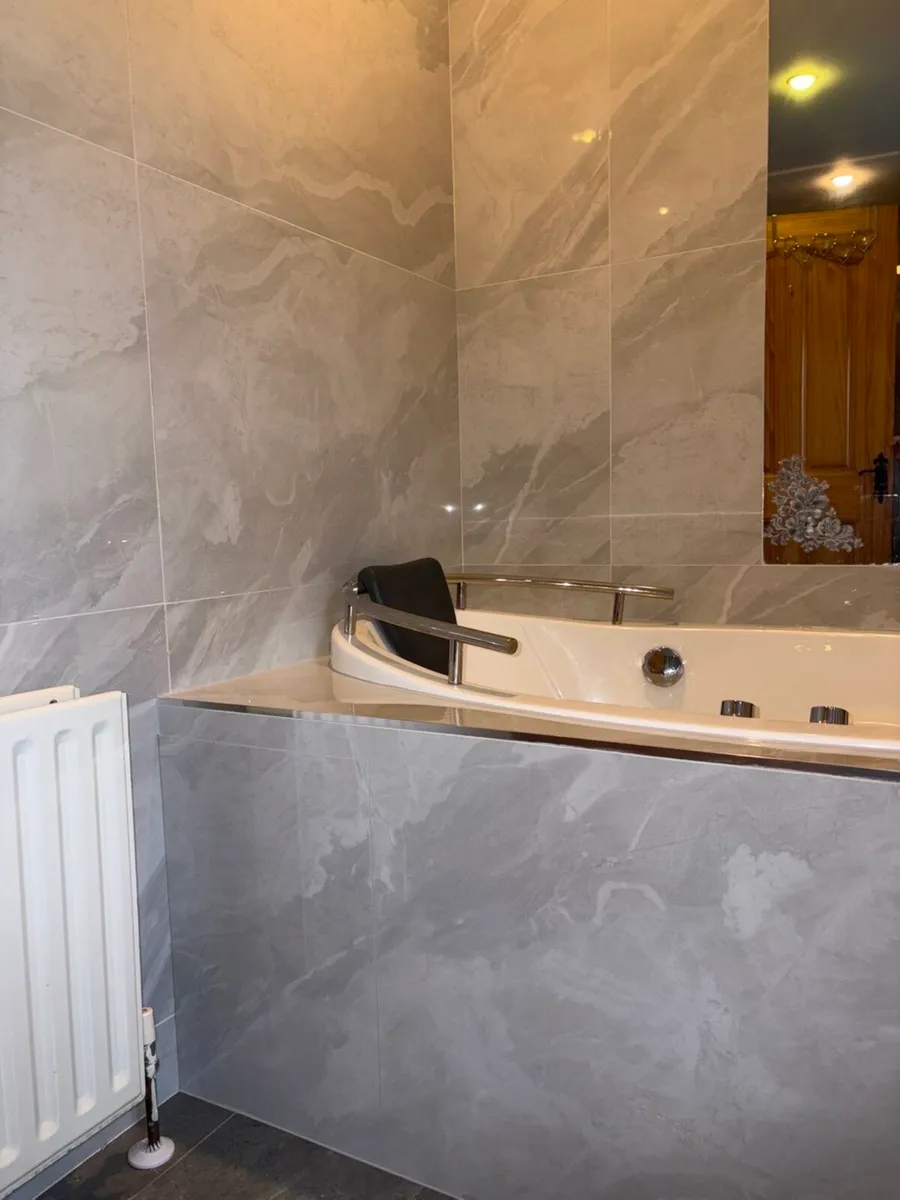 Set of Tiles - Image 4