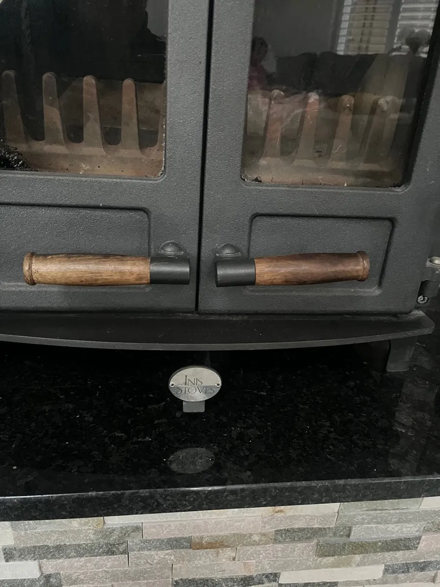 Solid fuel stove - Image 3