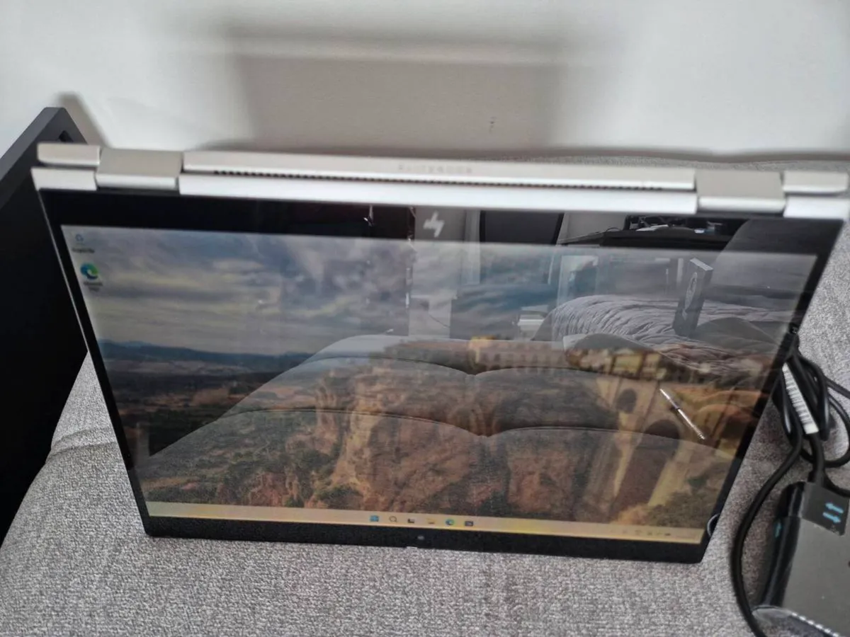 HP Laptop, EliteBook x360 1040 G6 - Image 4