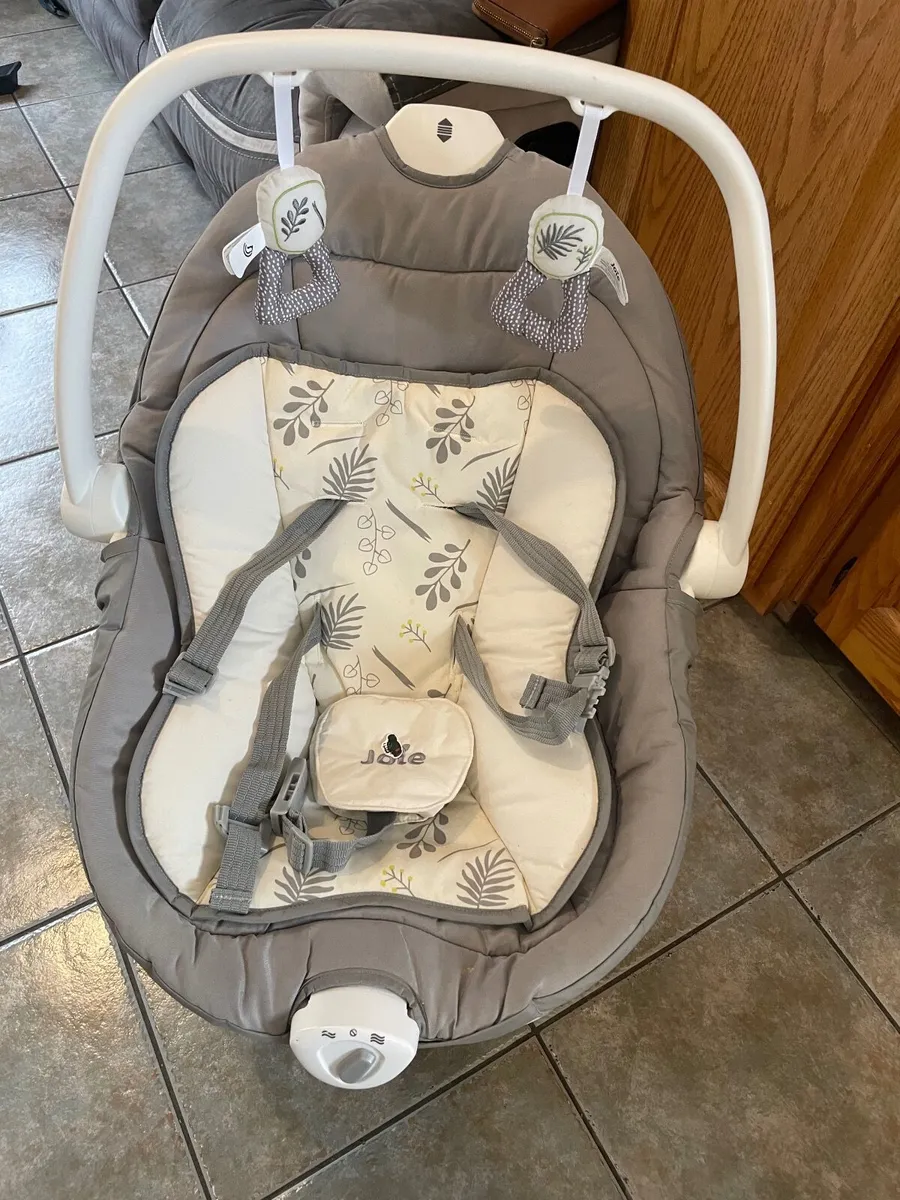 Baby Swing - Image 1