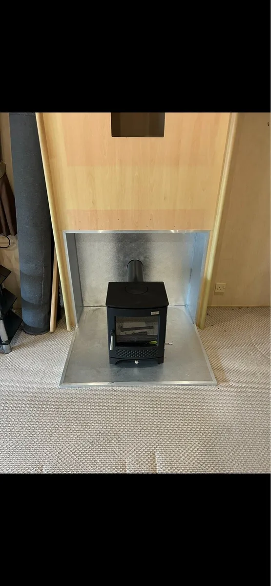 Mobile home stove installation - Image 1