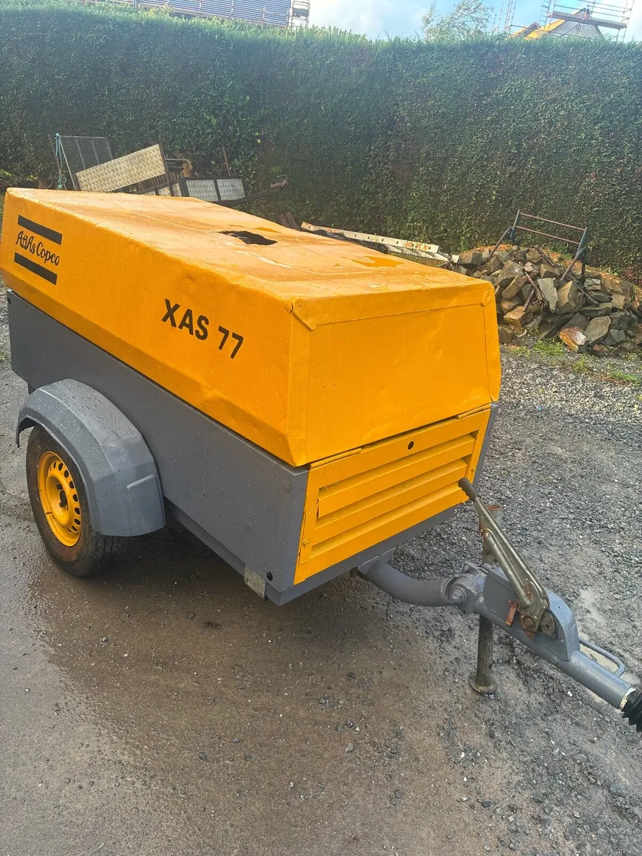 Atlas copco road compressor 154CFM - Image 1