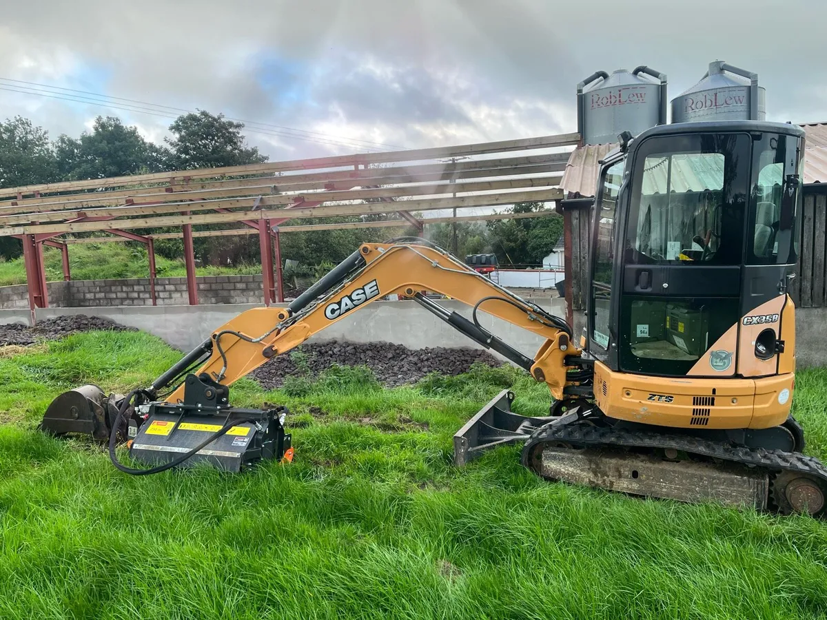 3.5 ton digger available for self drive hire - Image 2