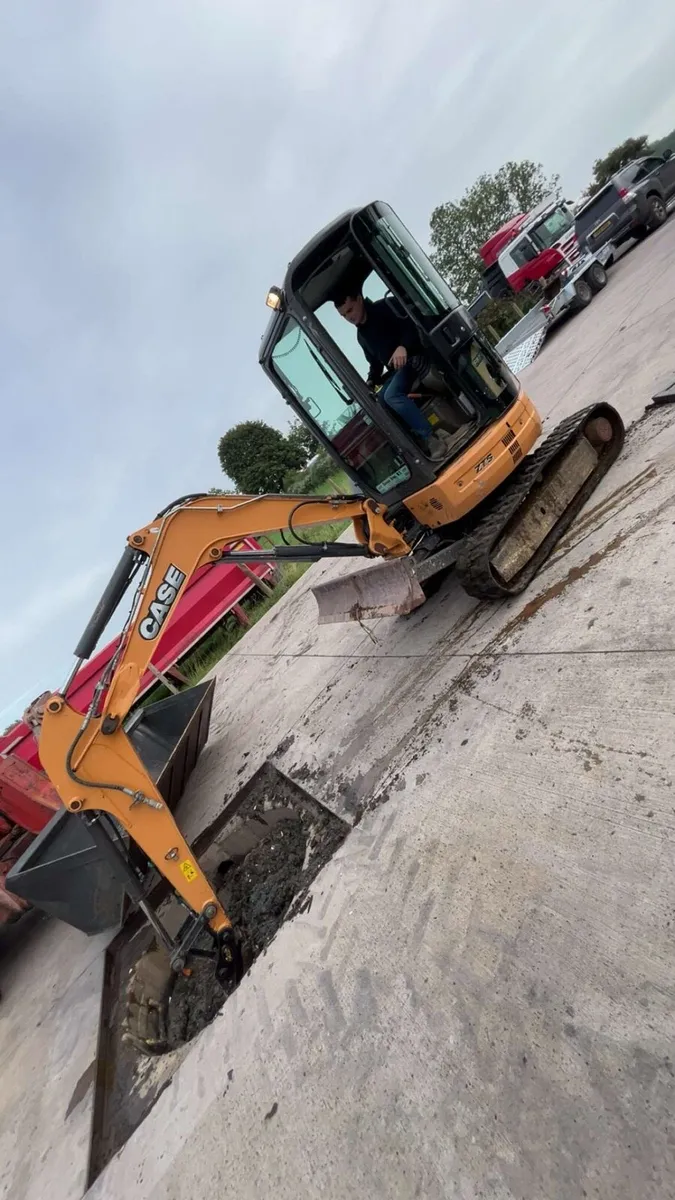 3.5 ton digger available for self drive hire - Image 4