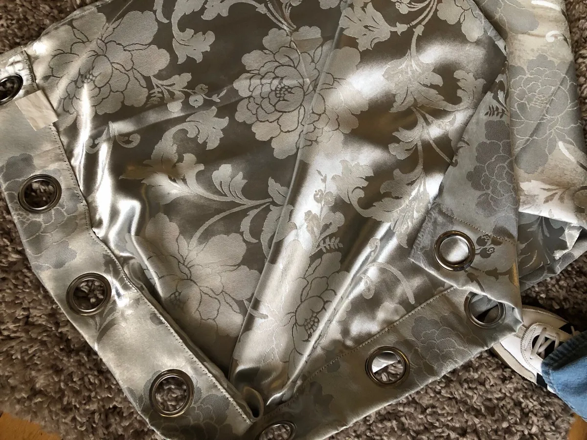 Curtain panel - Image 2