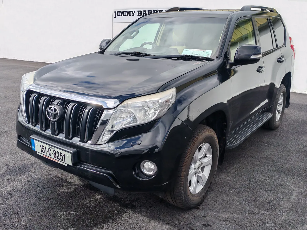 Toyota Land Cruiser CREW CAB - Image 2
