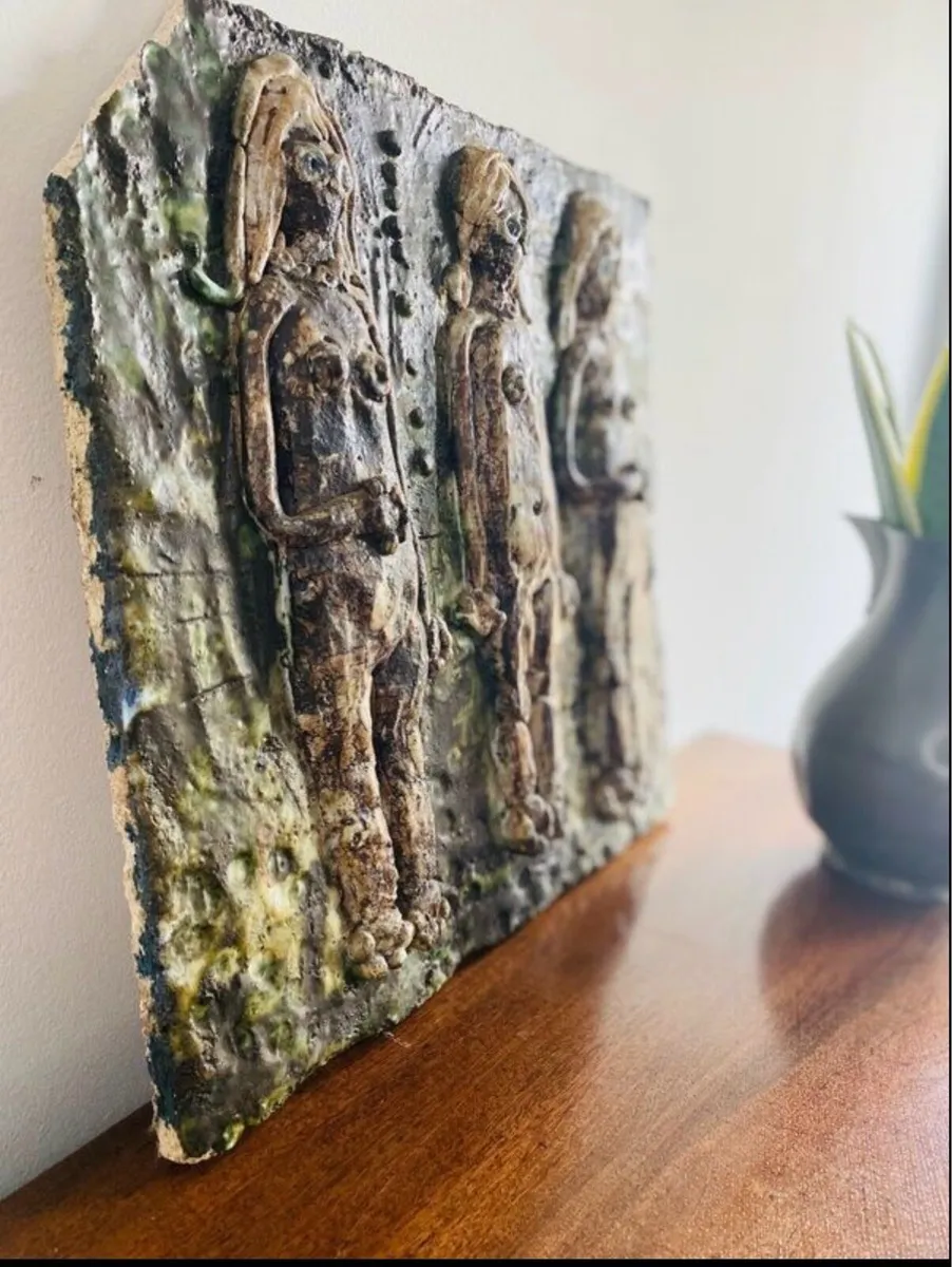 Ceramic Artwork on Stone - Image 3