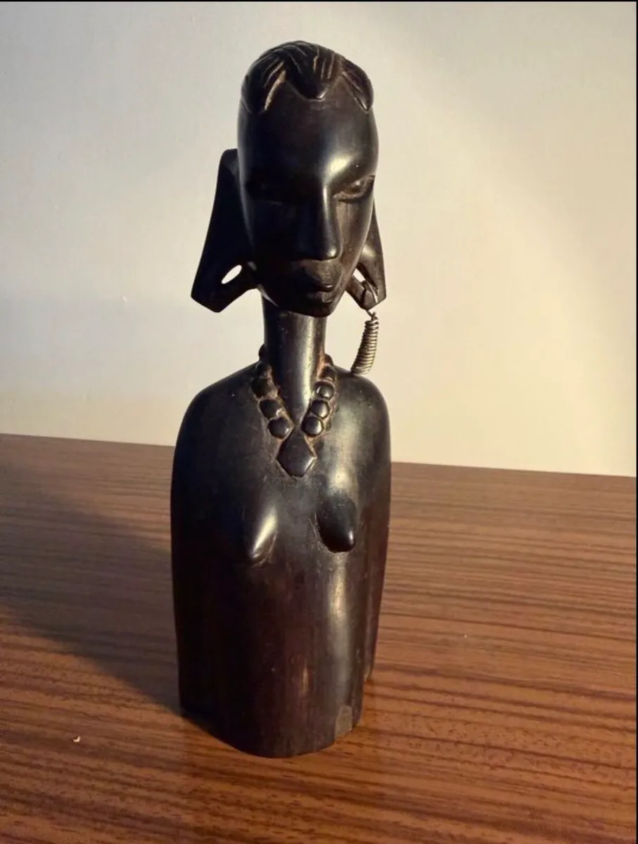 Vintage African Hand Carved Bust - Image 2