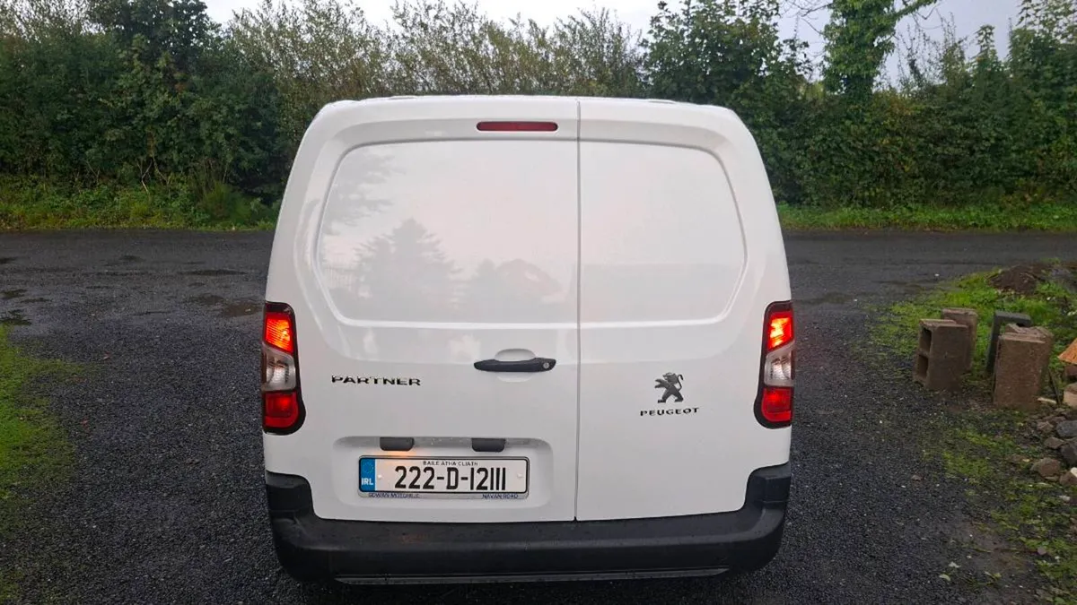 PEUGEOT PARTNER - Image 2