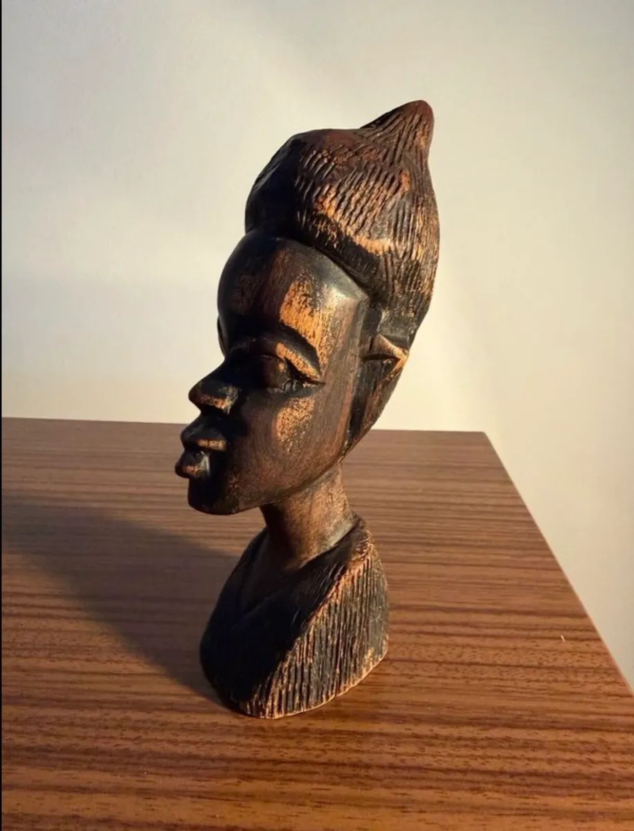 Vintage Hand Carved Bust - Image 4