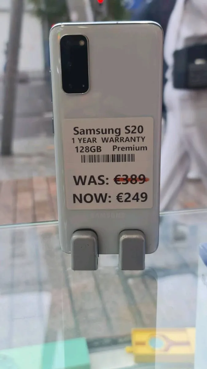 SAMSUNG S20 128GB PREMIUM 1YEAR WARRANTY