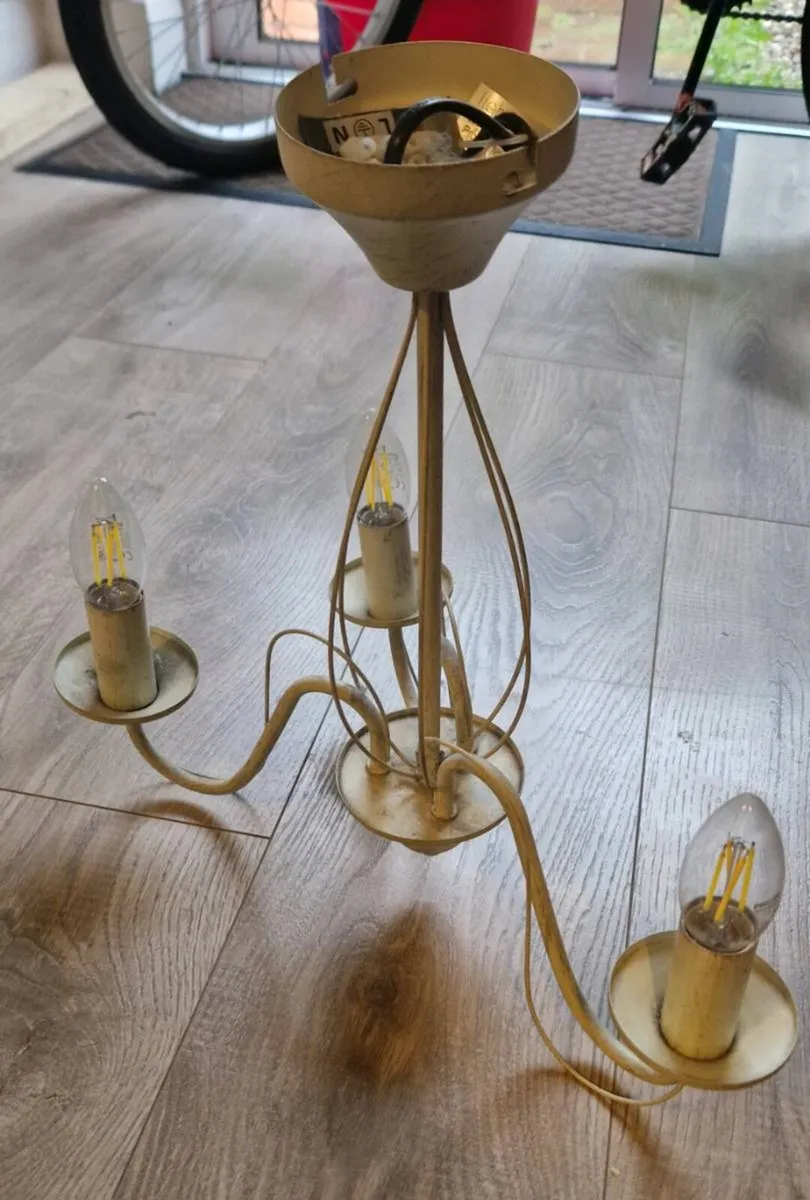 Light fitting - Image 2