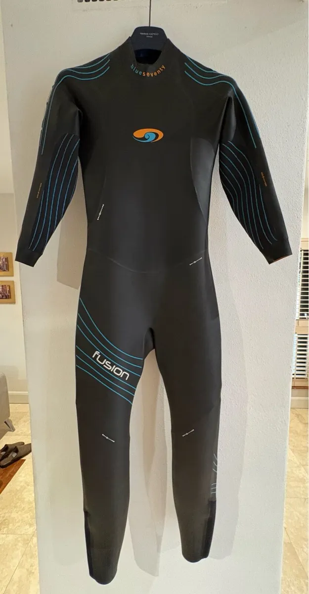 Blueseventy Fusion Triathlon Wetsuit - Size ML - Image 1