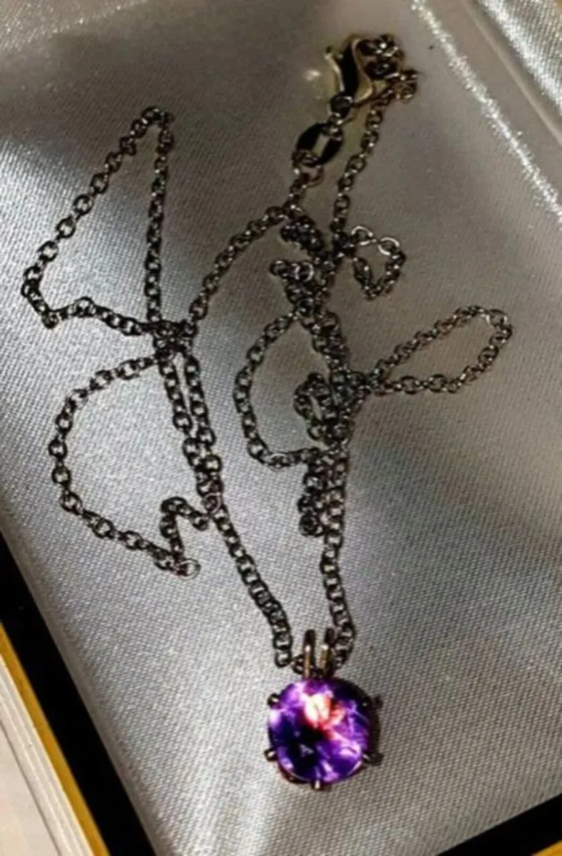 Pristine Hallmarked Silver 18" Chain with Amethyst - Image 2