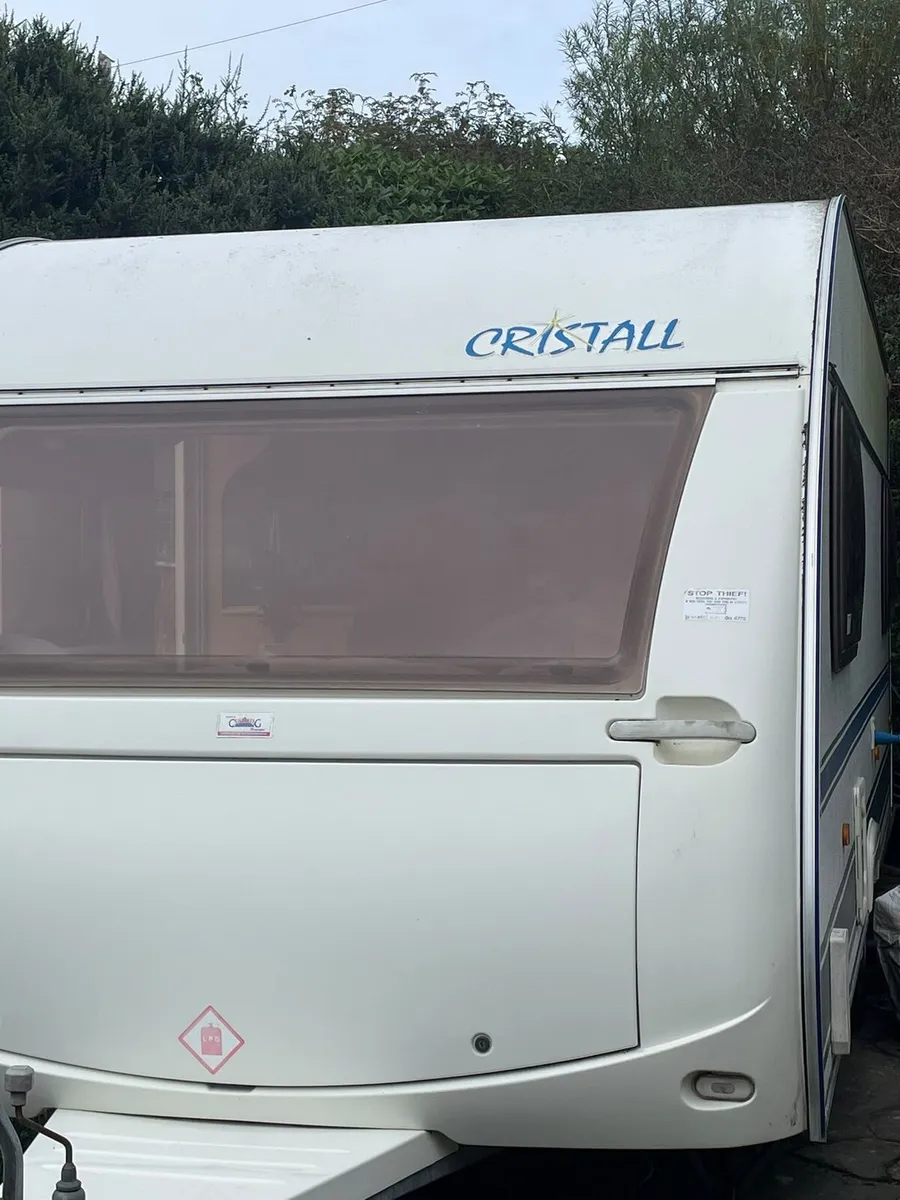 Cristall Samoa 4 berth Caravan - Image 3