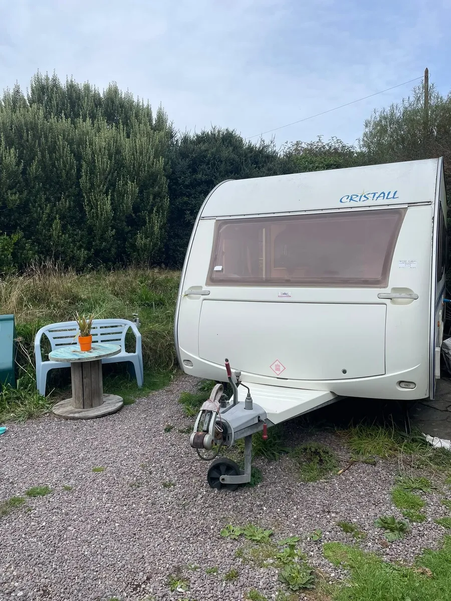 Cristall Samoa 4 berth Caravan - Image 2