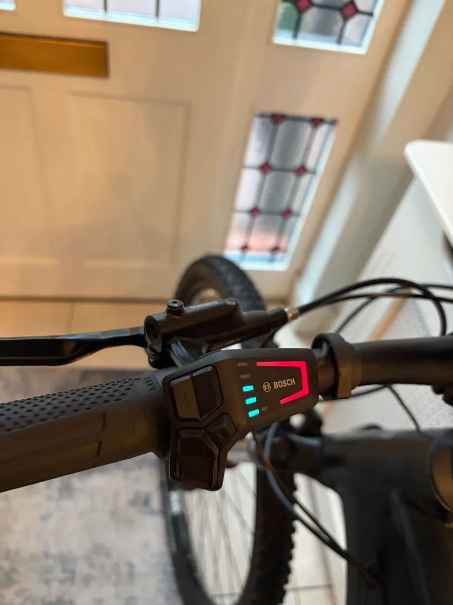 Cube Reaction Hybrid Performance 625 Electric Bike - Image 4