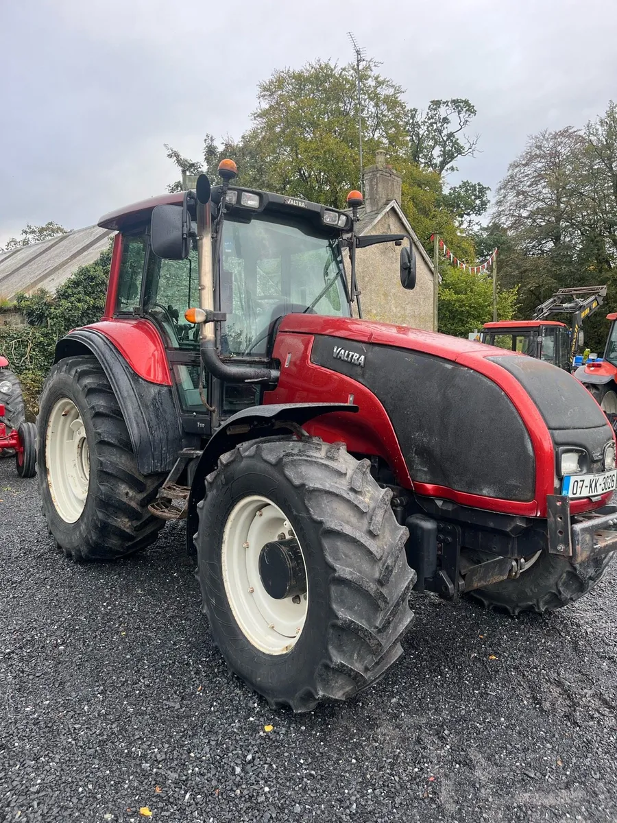 Valtra T170 - Image 1