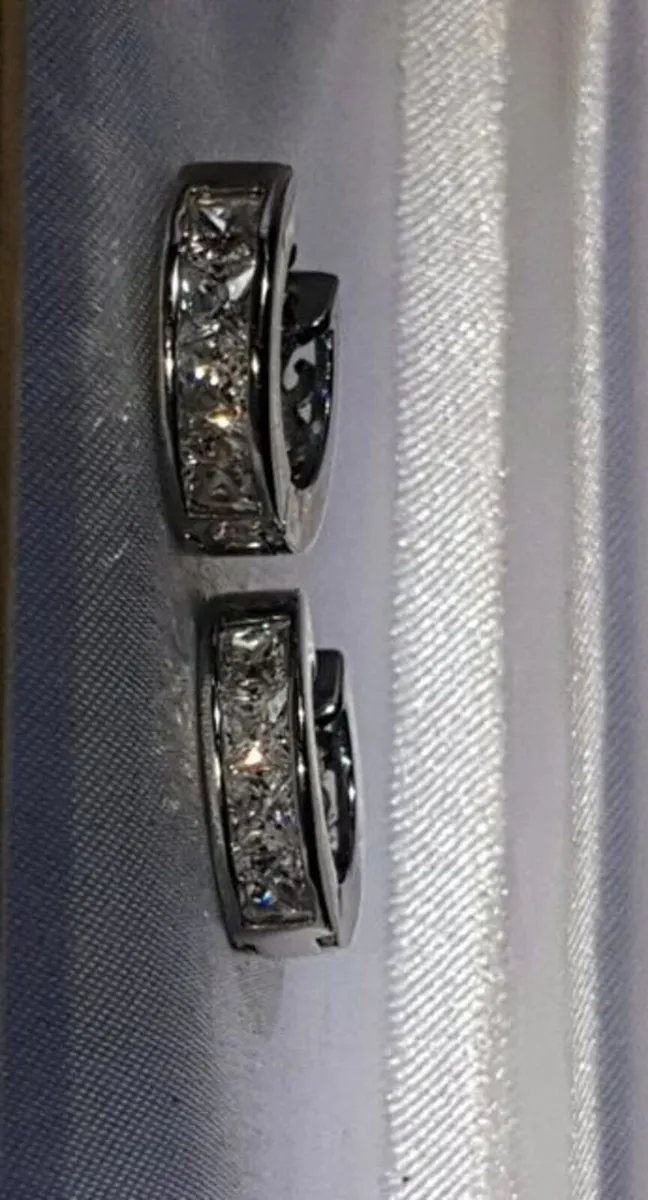 Pristine Vintage Reversible Silver Huggies - Image 3